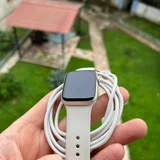 Apple Watch SE 3 — cellular telephone (photo 5)