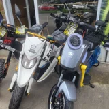 Электромотоцикл — motor scooter, moped (photo 4)