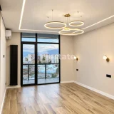 Студия в Bagrationi Residence — sliding door (photo 1)