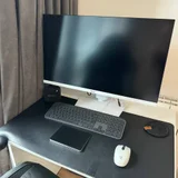 Монитор MSI MAG 274URFW 27 Inch — desktop computer (photo 1)