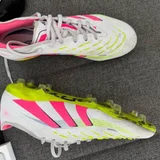 Iphone 17 Pro Max 512gb — running shoe (photo 3)