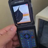 Мобильный телефон Motorola Razr v3ie — cellular telephone, iPod (photo 1)