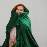 Накидка, пончо и бархатная мини-юбка с оверскойртом — cloak (photo 1)