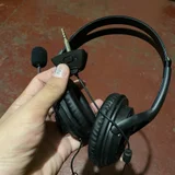 Наушники с нюансами — microphone, joystick (photo 2)