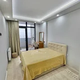Квартира 1+1, 50 кв.м, ул. Шартава, 32 — four-poster, studio couch (photo 5)