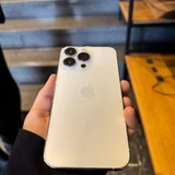 iPhone 13 — iPod, remote control (photo 3)