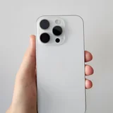 iPhone 16 Pro 128GB Белый титан — remote control (photo 2)