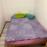Мебель (кровать, шкаф, кухня, диван) — studio couch, quilt (photo 2)