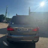 Mercedes-Benz GL 450 — minivan (photo 4)