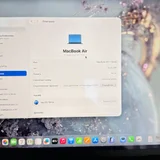 MacBook Air — envelope, modem, projector (photo 1)