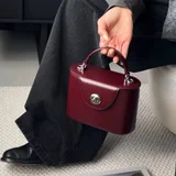 Сумка lunch box кожаная wine red — buckle, purse (photo 1)