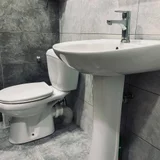 Комплект сантехники (унитаз, умывальник с краном и зеркало) (photo 4)