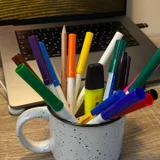 Фломастеры и маркеры, 3 штуки — pencil box, ballpoint, pencil sharpener (photo 1)