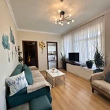 5-комнатная квартира 100 м² с мебелью и техникой — home theater (photo 2)