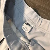Спортивные штаны Nike Tech Fleece — bassinet, diaper (photo 3)