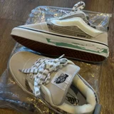 Кроссовки новые — running shoe, sandal (photo 1)