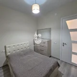 Сдача квартиры 1+1 — studio couch, wardrobe (photo 5)
