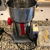 Кухонная мельница/мукомолка — stove, espresso maker (photo 1)