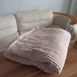 Плеш плюшевый 220х240 пыльно-розового цвета — quilt, studio couch (photo 1)