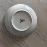 Декоративная фарфоровая тарелка Wallendorf с ретро автомобилем — bottlecap (photo 1)