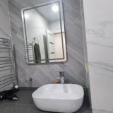 Студия в Black Sea Towers — washbasin, medicine chest (photo 3)
