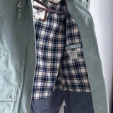 Утепленная прорезиненная куртка — trench coat, jean, Windsor tie (photo 2)