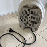 Обогреватель и электрический вентилятор — space heater, electric fan (photo 2)