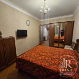 Квартира 1+2, 80 кв.м, ул. Лука Асатиани, 5 — four-poster, quilt (photo 5)