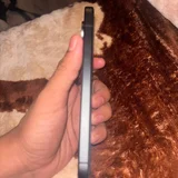 Google Pixel 256 ГБ — drumstick, rubber eraser, paintbrush (photo 1)