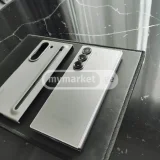 Мобильный телефон Samsung — lighter, space bar (photo 4)