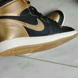 Кроссовки Jordan 1 — running shoe, sandal, clog (photo 3)