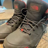 Трекинговые ботинки The North Face — running shoe (photo 2)