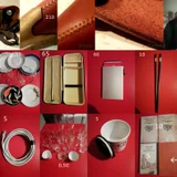 Зимняя куртка с капюшоном — face powder, lipstick (photo 1)