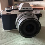 Фотоаппарат Olympus OM-D E-M10 Mark II с объективом 14-42mm — reflex camera (photo 1)