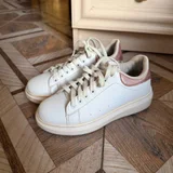 Кеды фирменные, качественные 33 размер — running shoe (photo 2)