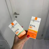 Ночной крем для лица Liftactiv Hyaluronic La Roche-Posay — sunscreen, Band Aid, pill bottle (photo 2)