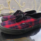 Кроссовки Vans Slip-On — Loafer, running shoe, clog (photo 1)