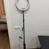 Кольцевая лампа цветная — can opener, corkscrew, toilet seat (photo 2)