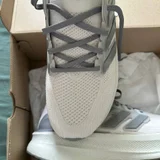 Кроссовки adidas Ultraboost 5 — running shoe (photo 2)