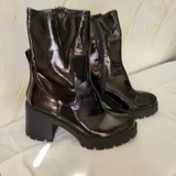 Обувь и экипировка — cowboy boot, Loafer (photo 1)