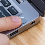 Ноутбук Dell Latitude 7400 — cellular telephone, hand-held computer (photo 5)