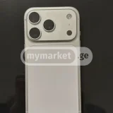 iPhone 17 Pro — lighter, cellular telephone (photo 2)