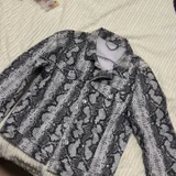 Куртка Bershka XS — poncho, cardigan (photo 2)