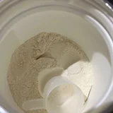 Протеин King Mass (пол банки) — mixing bowl, toilet tissue, pill bottle (photo 2)