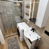 Студия 32.7 кв.м в Rainbow Residence — toilet seat, stretcher (photo 3)