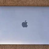MacBook Air 13 M1 / 8GB / 256GB Space Gray — notebook (photo 2)