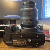 Зеркальный фотоаппарат Nikon D70s с объективом 18-55mm — reflex camera, Polaroid camera (photo 1)