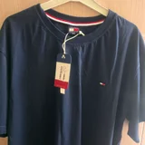 Одежда Adidas и Tommy Hilfiger — academic gown, abaya, cloak (photo 5)