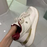 Кроссовки оригинальные 39 размер — running shoe, sandal (photo 2)
