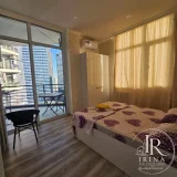 Квартира 3+1 на улице Пиросмани 18 д — window shade, shoji, four-poster (photo 4)